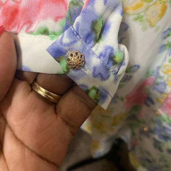 NWT Rose + Olive Plus Size Floral Women's Tunic - Picture 5 of 6